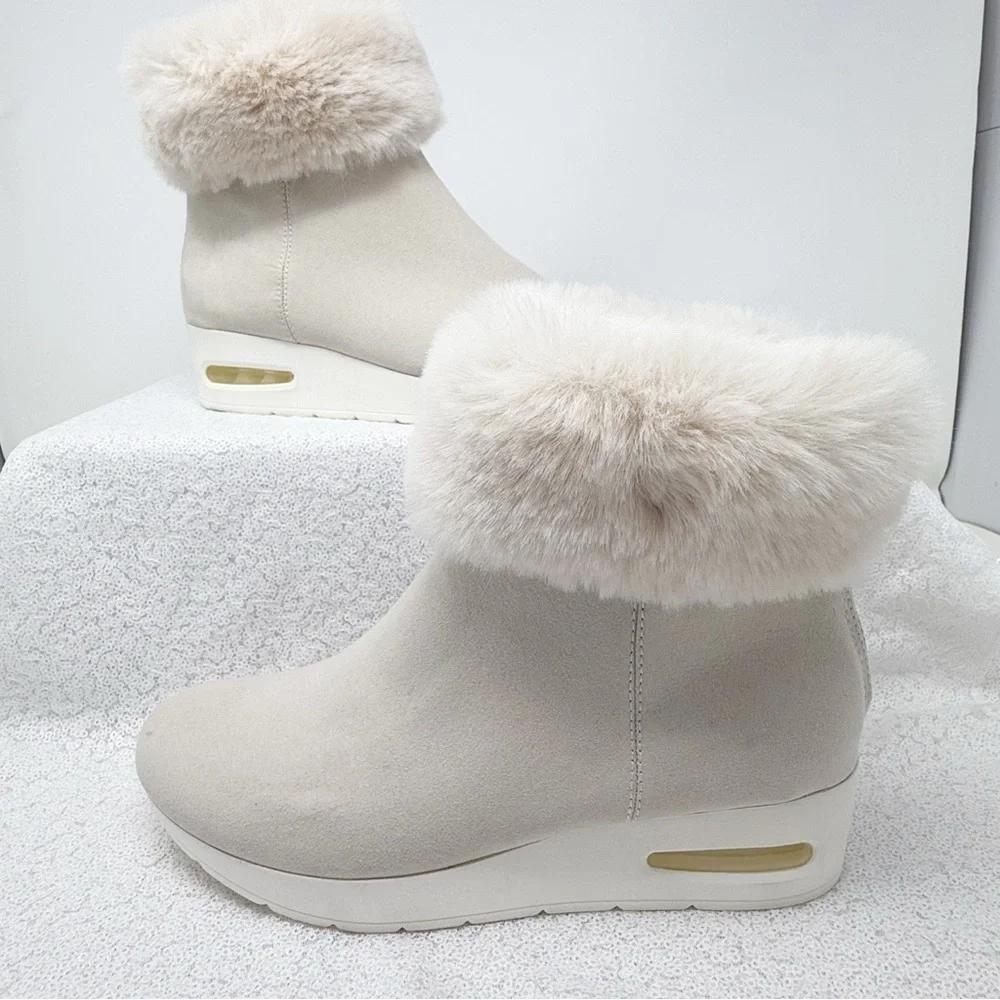 DKNY Women’s Abri Booties size 7.5